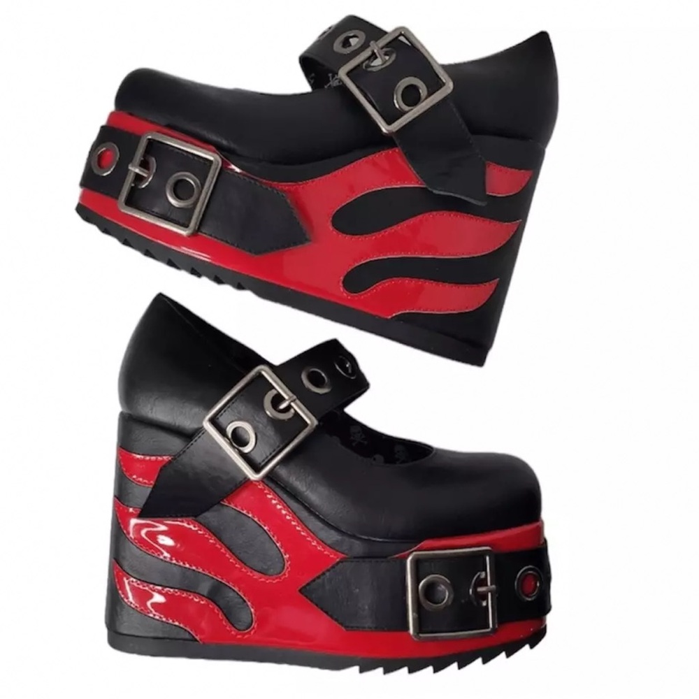 SALE!!!  LAMODA, Red Flame Punk/Goth Platform.
This product is out of stock. NWT